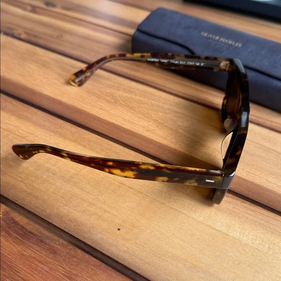 Oliver Peoples OV5393 Sunglasses with Case Oliver Sun